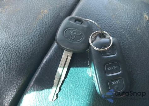 2004 Toyota 4Runner Sr5 V6 из США, поврежденный, VIN JTEBU14R240051707